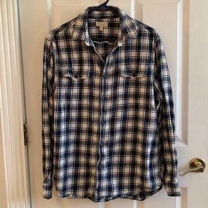 Blue and off white checkered flannel mens medium